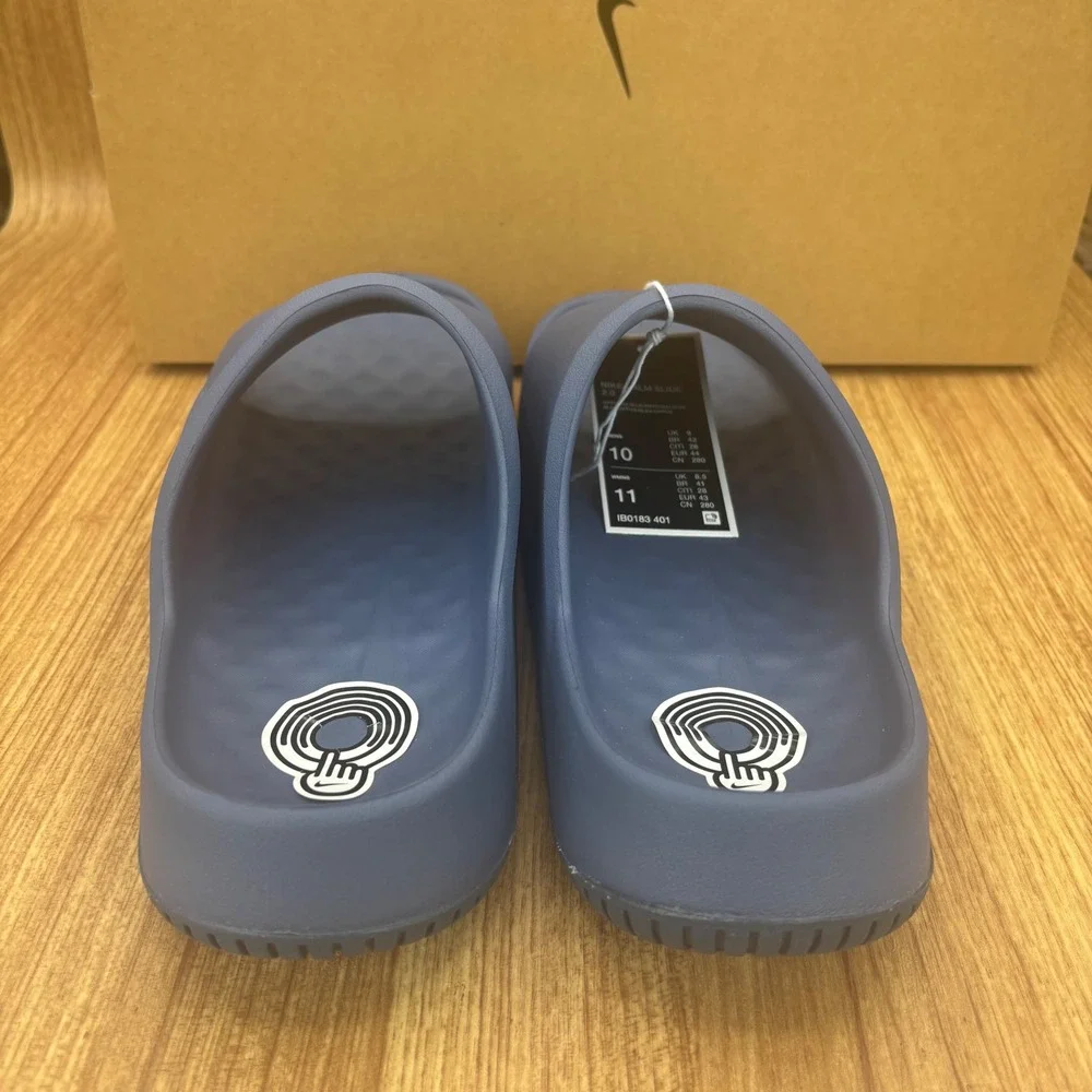Nike calm slide